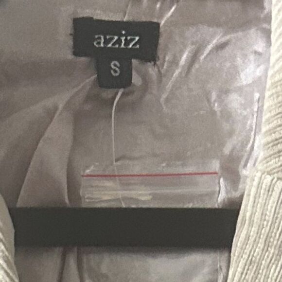 Aziz Burgundy Jacket Size S NWT - Picture 9 of 9